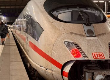 Aktuelle Lage an Deutschlands Bahnhöfen nach Großstörung bei der Bahn
