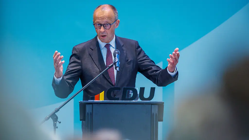 Merz fordert Koalition zur Einheit und politischen Reformen auf