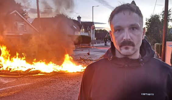 Zweite Nacht voller Krawalle in Belfast
