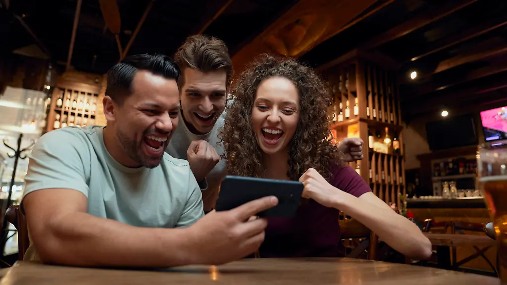 Mobiles Streaming der Fußball-WM 2026 mit Unlimited-Tarif