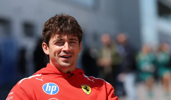 Leclerc verlängert bei Ferrari: Hoffnung auf Titel bleibt