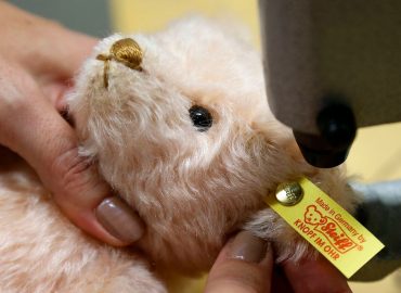 Ravensburger übernimmt Mehrheit an Steiff
