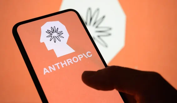 US-Unternehmen Anthropic fordert weltweite Pause bei KI-Entwicklung