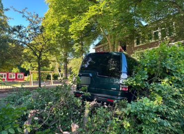 Verkehrsunfall vor Schule in Blankenese: Mehrere Kinder verletzt