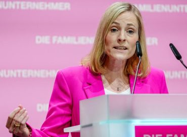 Unternehmer fordern Streichung der Bundestags-Sommerpause für Reformen