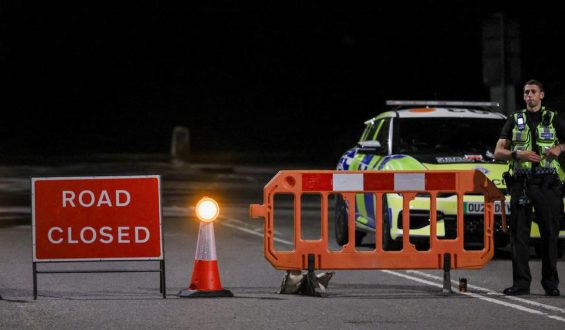 Zugkollision in der Nähe von London: Ein Toter und viele Verletzte