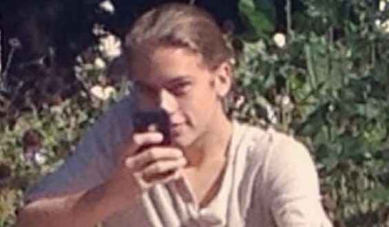 Disney-Star Cole Sprouse konfrontiert seine Fans