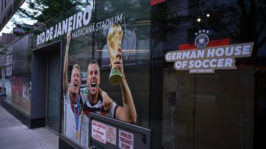 Das German House of Soccer in Manhattan