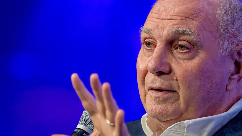 Uli Hoeneß kritisiert die Fußball-WM 2026 scharf