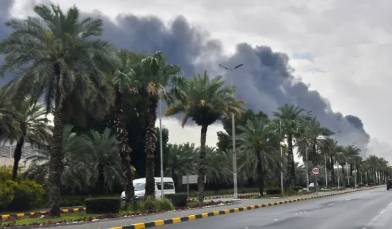 Drohnenangriff auf Flughafen in Kuwait: Mehrere Verletzte und ein Toter
