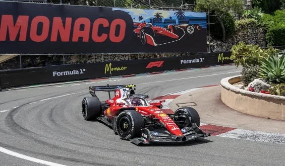 Hamilton nähert sich erstem Sieg mit Ferrari in Monaco