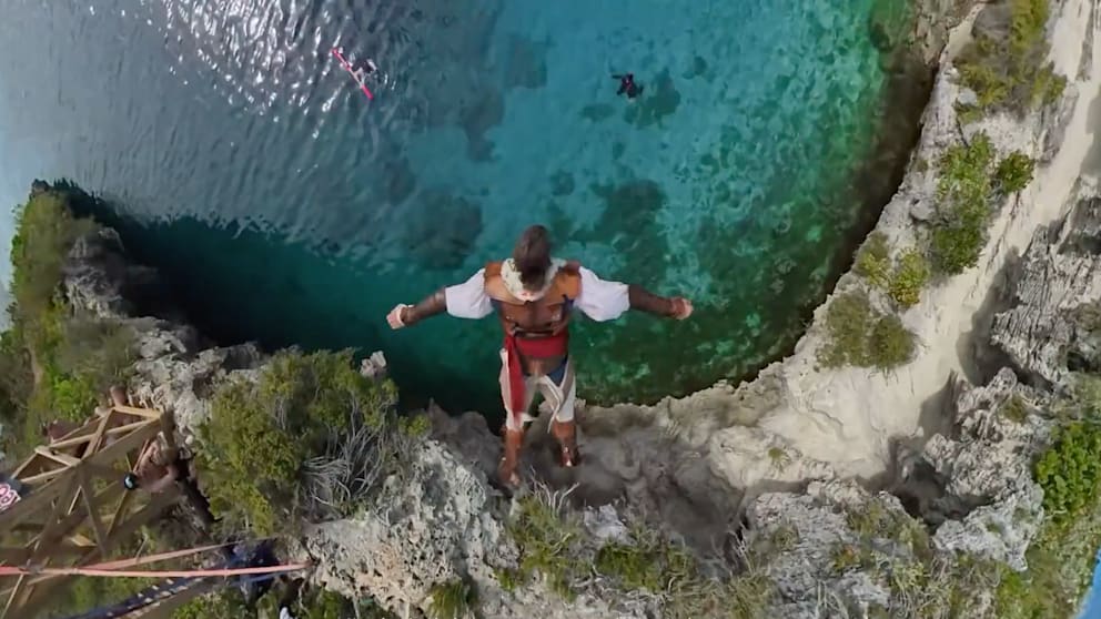 Stuntman bricht 18-Meter-Weltrekord im Sprung aus ‘Assassin’s Creed’
