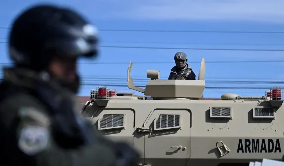 Militärmaschine stürzt in Bolivien ab: Sechs Insassen tot