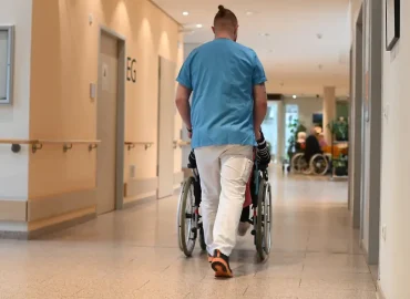 Pflegereform: Mehrbelastung für Gutverdiener und Einsparungen bei Heimkostenzuschüssen geplant