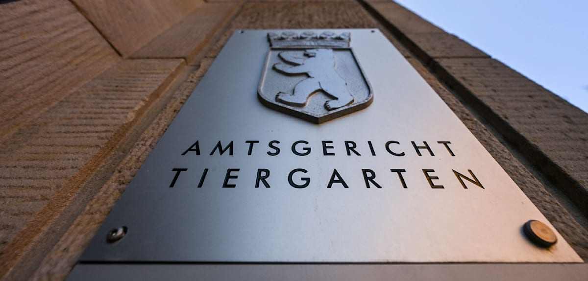 Gericht verurteilt Raser zu Bewährungsstrafe nach tödlichem Unfall in Berlin