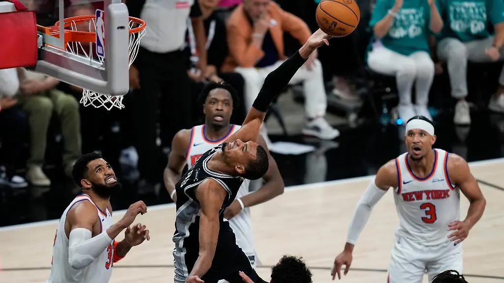 NBA-Finals: Knicks besiegen Spurs im ersten Spiel