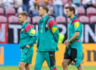 Aktuelle Nachrichten aus dem DFB-Quartier und Transferpläne des FC Bayern