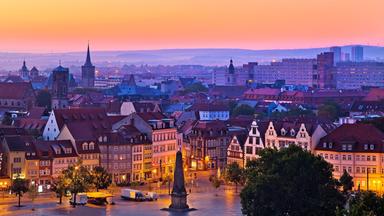 Erfurt: Deutschlands glücklichste Stadt im Glücksatlas 2026