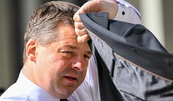 CDU-Landesparteitag: Schulze kämpft um sein Amt in Sachsen-Anhalt
