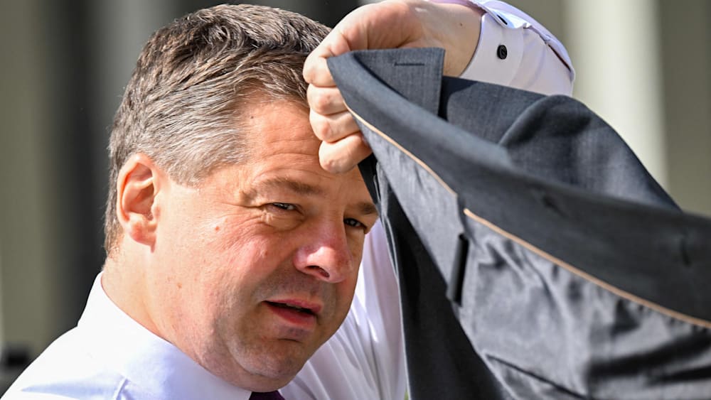 CDU-Landesparteitag: Schulze kämpft um sein Amt in Sachsen-Anhalt