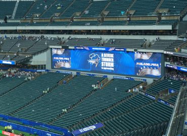 Gewitter führt zu Spielunterbrechung bei WM-Match in Philadelphia
