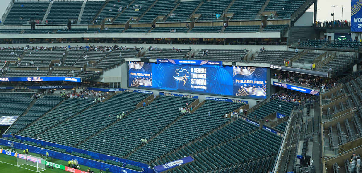 Gewitter führt zu Spielunterbrechung bei WM-Match in Philadelphia