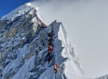 Bergungen am Mount Everest: Die Herausforderung der „Todeszone“