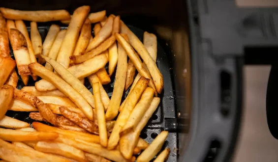 Jamie Olivers Airfryer-Trick für mehr Knusprigkeit