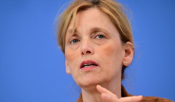 EU-Richtlinie zur Gehaltstransparenz: Herausforderungen und Verzögerungen in Deutschland