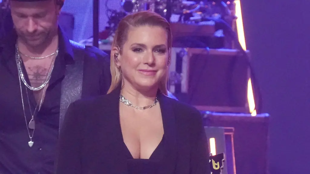 Jeanette Biedermann erwartet ihr erstes Kind und freut sich über ihre Rolle als Stiefmutter