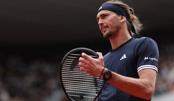 Zverev im Halbfinale der French Open