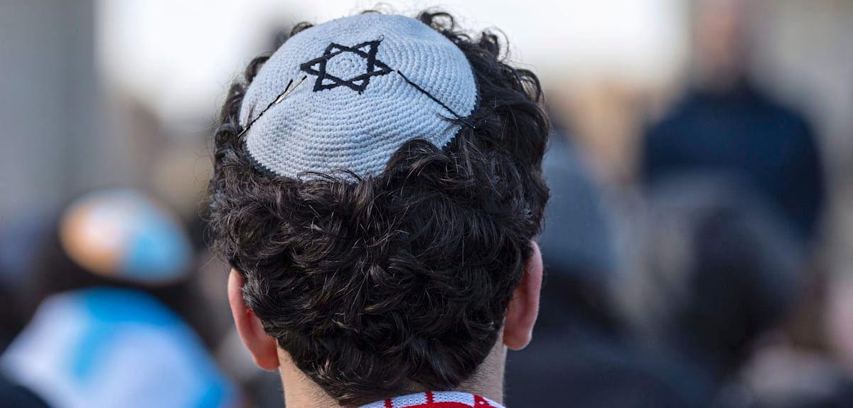Mann mit Kippa in Berlin angegriffen