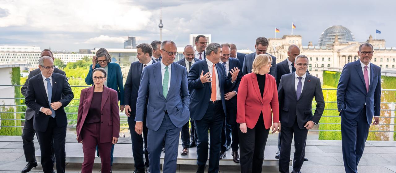 Reformgespräche im Kanzleramt: Koalition Verhandelt mit Sozialpartnern