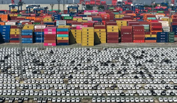 Verkaufsrückgang bei Chinas Autobauern