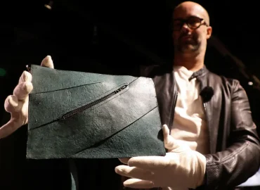 Handtasche aus Dinosaurier-Leder zieht keine Käufer an