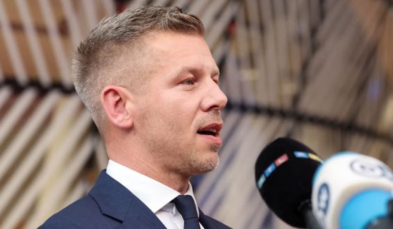 Neue Verfassung und Kampf gegen Korruption in Ungarn