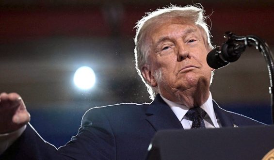 US-Militär greift Iran erneut an – Iran blockiert Straße von Hormus