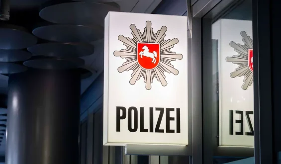 Polizist in Göttingen angeschossen: Verdächtiger stellt sich