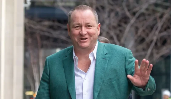 Britischer Milliardär Mike Ashley strebt Übernahme von Hugo Boss an