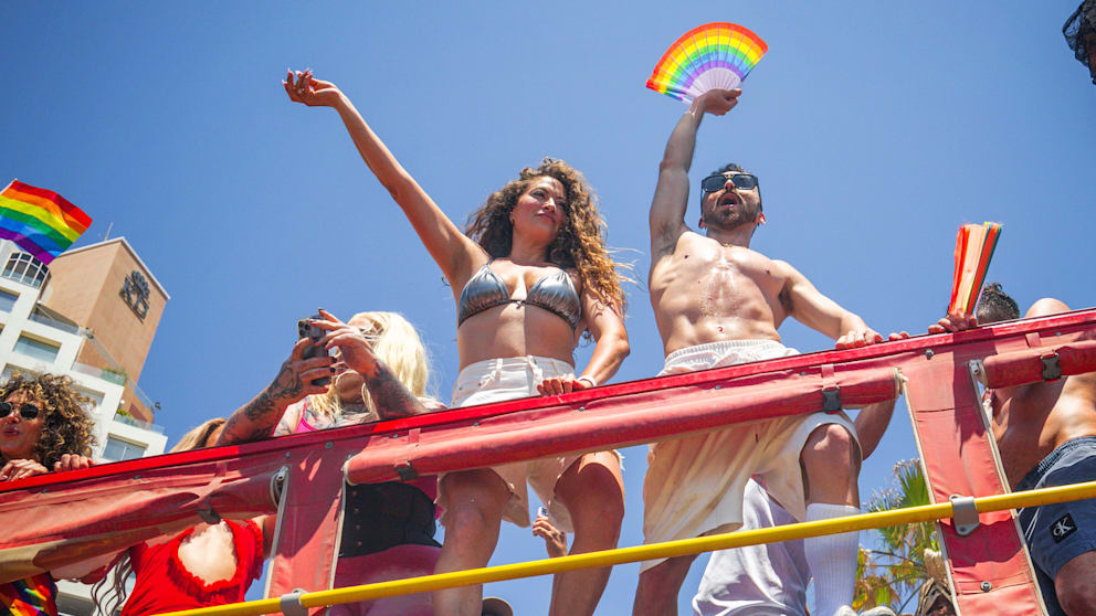 Tausende feiern in Tel Aviv: Größte Pride-Parade im Nahen Osten