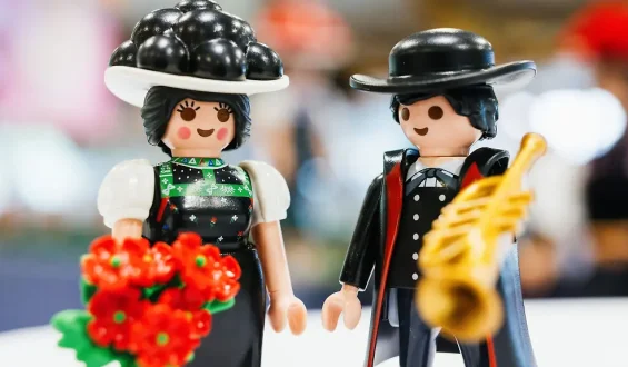 Playmobil verlagert Produktion ins Ausland: Auswirkungen und Reaktionen