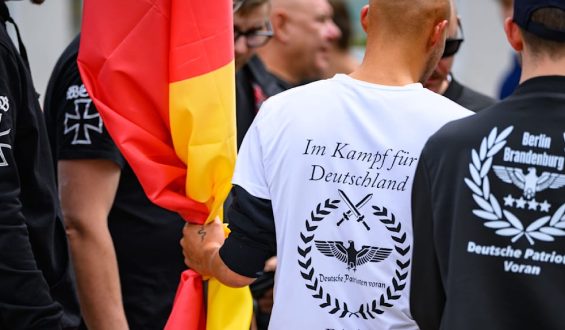 Grüne kritisieren Innenminister für Ignoranz gegenüber Rechtsextremismus
