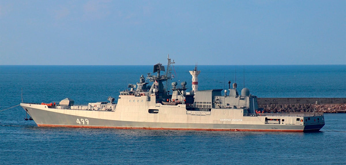 Russische Fregatte feuert Warnschüsse auf britische Yacht