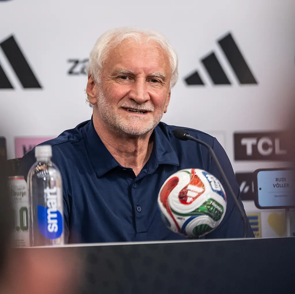 Rudi Völler äußert sich zur WM und zur politischen Lage in den USA