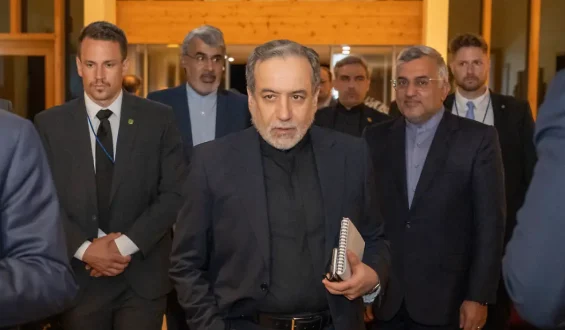 Iran unterbricht Verhandlungen nach Trump-Drohung