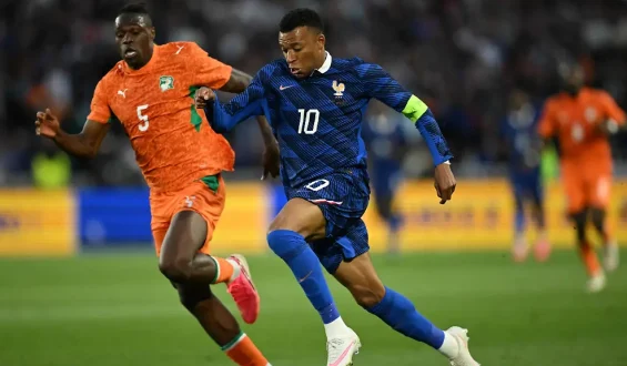 Comeback-Sieg der Elfenbeinküste und Überraschung im Testspiel: Frankreich verliert gegen DFB-Gegner