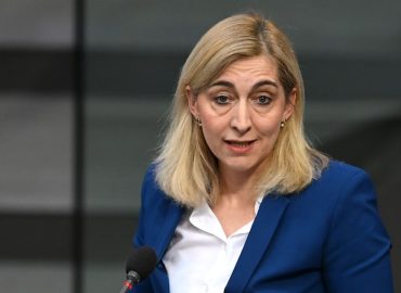 Warken kündigt mögliche GKV-Einsparungen an