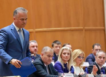 Politische Krise in Rumänien verlängert sich: Adrian Vestea als Regierungschef abgelehnt