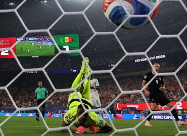 Norwegen zieht nach Haaland-Doppelschlag ins WM-Achtelfinale ein