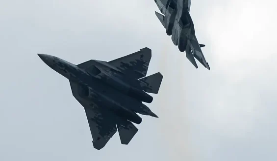 Russischer Kampfjet stürzt bei Moskau ab